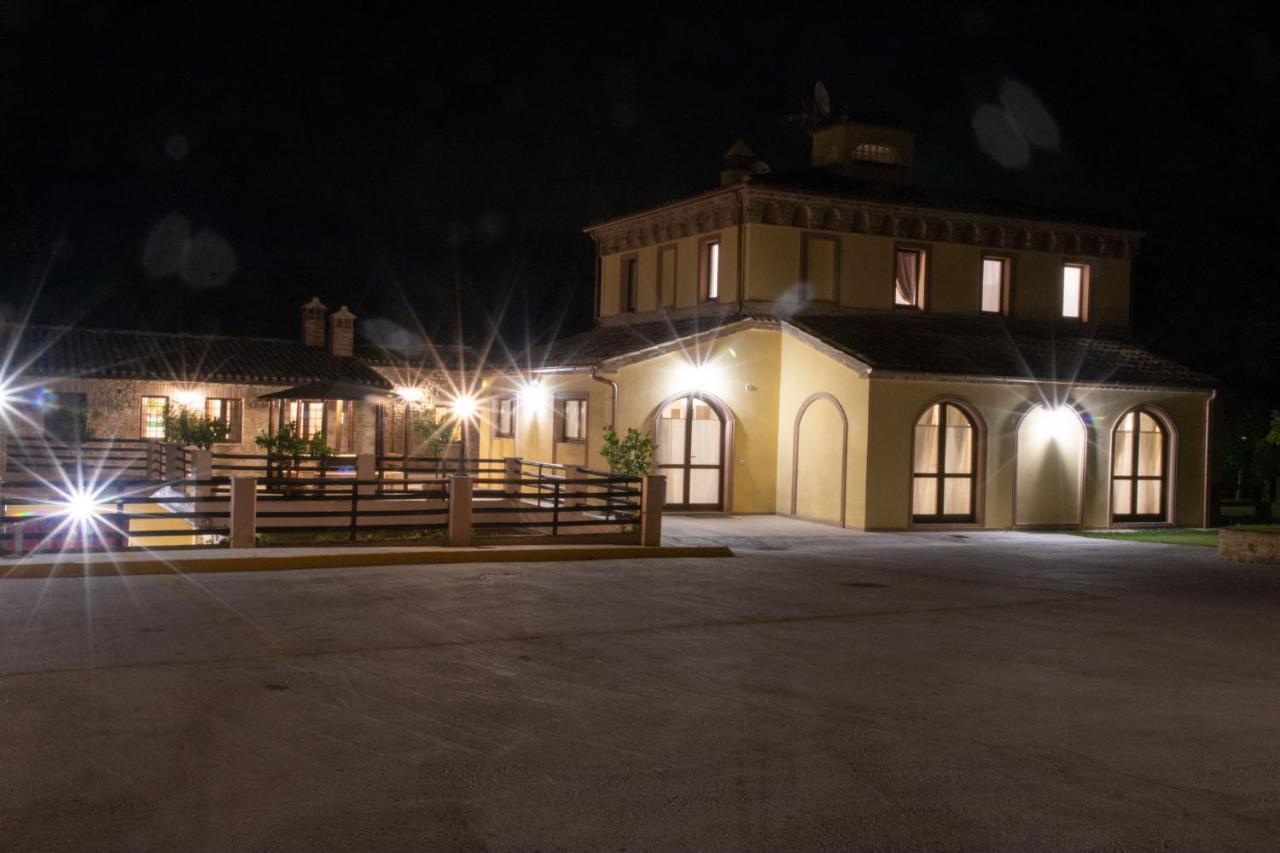 Borgopratole Countryhouse Чинголи Екстериор снимка