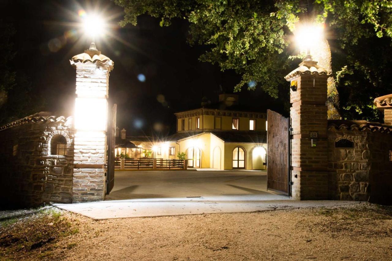 Borgopratole Countryhouse Чинголи Екстериор снимка